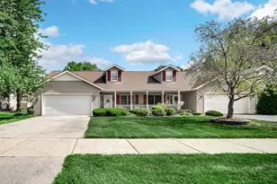 8607 Kelly Dr, Saint John, IN 46373 - Photo 1