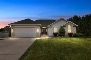 577 W Nowak Dr, La Porte, IN 46350 - Photo 1