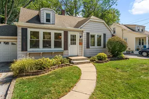 808 N West St, Crown Point, IN 46307 - Photo 1