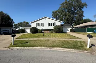 506-10 Ben Dr, Schererville, IN 46375 - Photo 1