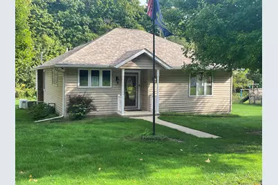 7769 E Bell Avenue, New Carlisle, IN 46552 - Photo 1