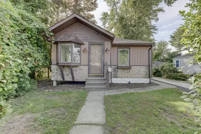 824 Elm Street, Valparaiso, IN 46383 - Photo 1