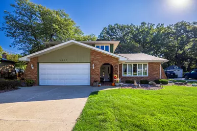 9857 Olcott Avenue, Saint John, IN 46373 - Photo 1