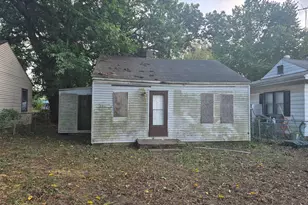 1669 W 40th Ave, Gary, IN 46408 - Photo 1