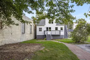 1135 169th St, Hammond, IN 46324 - Photo 1