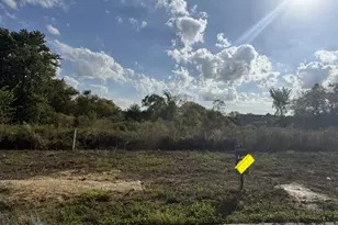 7719 Grant St, Merrillville, IN 46410 - Photo 1