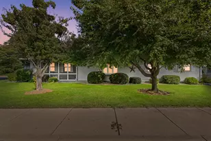 1105 W 18th St, La Porte, IN 46350 - Photo 1