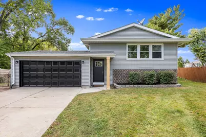 1136 W 72nd Circle, Merrillville, IN 46410 - Photo 1