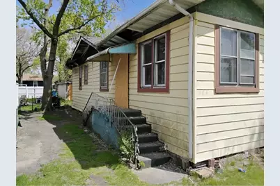 823 Pierce Street, Gary, IN 46402 - Photo 1