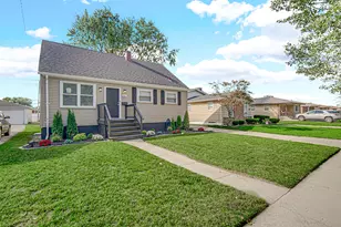 6822 Ohio Ave, Hammond, IN 46323 - Photo 1