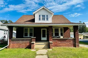 833 Lake St, Hobart, IN 46342 - Photo 1