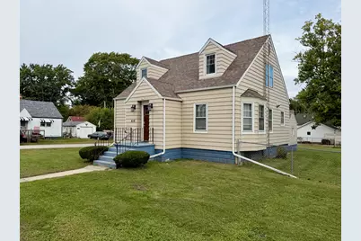 616 Laurel Street, North Judson, IN 46366 - Photo 1