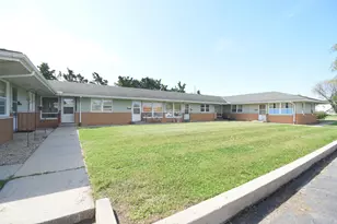 981 E Washington St, Rensselaer, IN 47978 - Photo 1