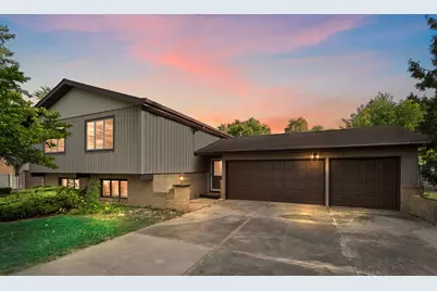 2411 Canterbury Place, Schererville, IN 46375 - Photo 1