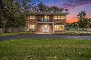 11401 W 78th Ct, Saint John, IN 46373 - Photo 1