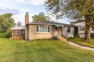 720 Hoyt St, Michigan City, IN 46360 - Photo 1