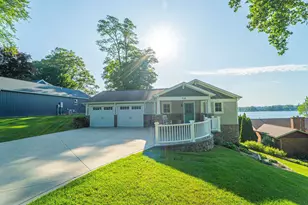 410 Closser Ave, La Porte, IN 46350 - Photo 1