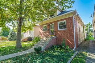 2512 White Oak Ave, Whiting, IN 46394 - Photo 1