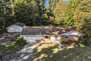 383 E 1050 N, Chesterton, IN 46304 - Photo 1