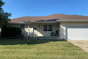 1649 Southview Dr, Lowell, IN 46356 - Photo 1