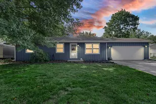 2801 E 1065 N, Demotte, IN 46310 - Photo 1