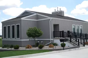 402 E Sigler St, Hebron, IN 46341 - Photo 1