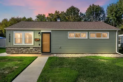 7324 Walnut Avenue, Hammond, IN 46324 - Photo 1