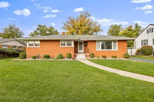 7970 Northcote Ave, Hammond, IN 46324 - Photo 1