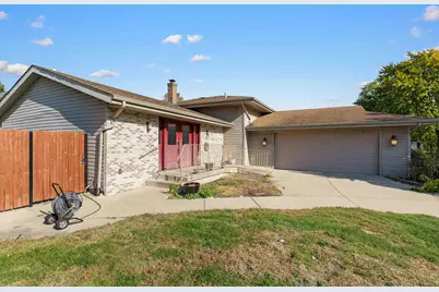 543 Hickory Lane, Munster, IN 46321 - Photo 1