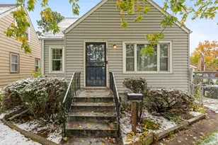 2911 163rd Pl, Hammond, IN 46323 - Photo 1