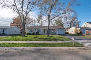 754 Governor Rd, Valparaiso, IN 46385 - Photo 1