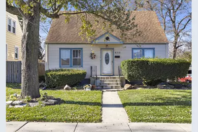 8318 White Oak Avenue, Munster, IN 46321 - Photo 1