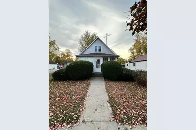 722 S Market Street, Winamac, IN 46996 - Photo 1