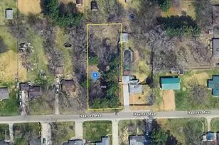 13563 Haynes Ave, Mishawaka, IN 46545 - Photo 1