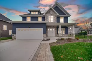 2111 Easton Park Dr, Chesterton, IN 46304 - Photo 1