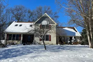 9710 Rustic Dr, Demotte, IN 46310 - Photo 1