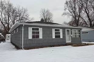 3241 Kenwood St, Hammond, IN 46323 - Photo 1