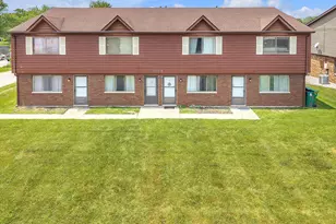 7438 Whitcomb St, Merrillville, IN 46410 - Photo 1