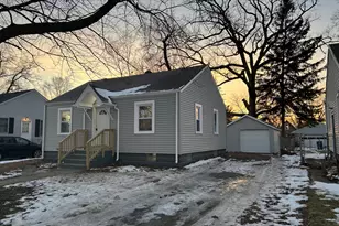 334 N Dwiggins St, Griffith, IN 46319 - Photo 1