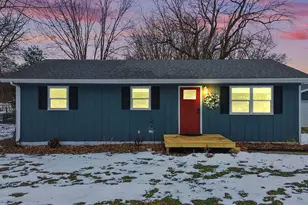 11210 N CR-550 W, Wheatfield, IN 46392 - Photo 1