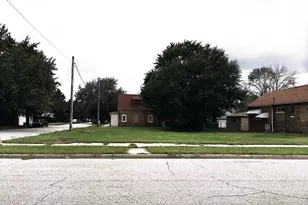 2472 White Oak Ave, Whiting, IN 46394 - Photo 1