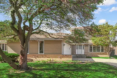 9448 Parkway Drive, Highland, IN 46322 - Photo 1