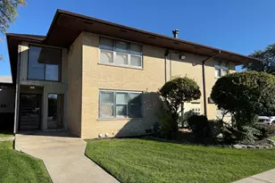 8831 Schneider Ave, Highland, IN 46322 - Photo 1