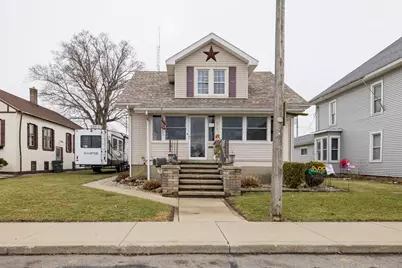 313 E Graham Street, Kentland, IN 47951 - Photo 1