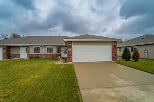 404 Pine Ridge Cir, Lowell, IN 46356 - Photo 1