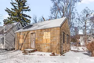 908 E 44th Ave, Gary, IN 46409 - Photo 1