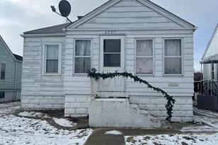 4828 Chestnut Ave, Hammond, IN 46327 - Photo 1