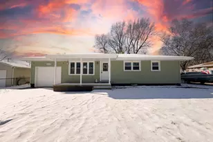 2976 Evelyn St, Portage, IN 46368 - Photo 1