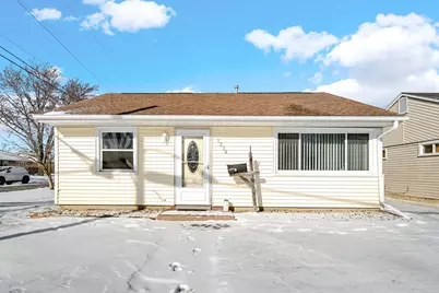 1236 W Cleveland Avenue, Hobart, IN 46342 - Photo 1