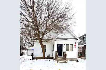 610 E Maple Avenue, La Porte, IN 46350 - Photo 1